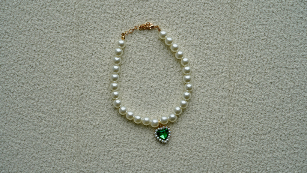 Pearl & Emerald Heart Charm Pet Necklace 💚