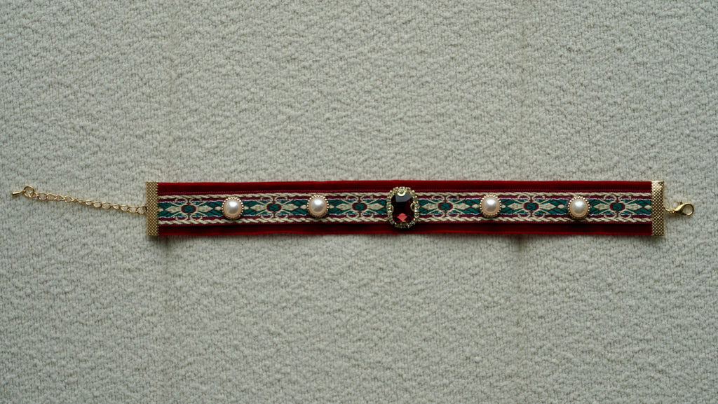 Red Velvet Gemstone Embellished Pet Collar 💎
