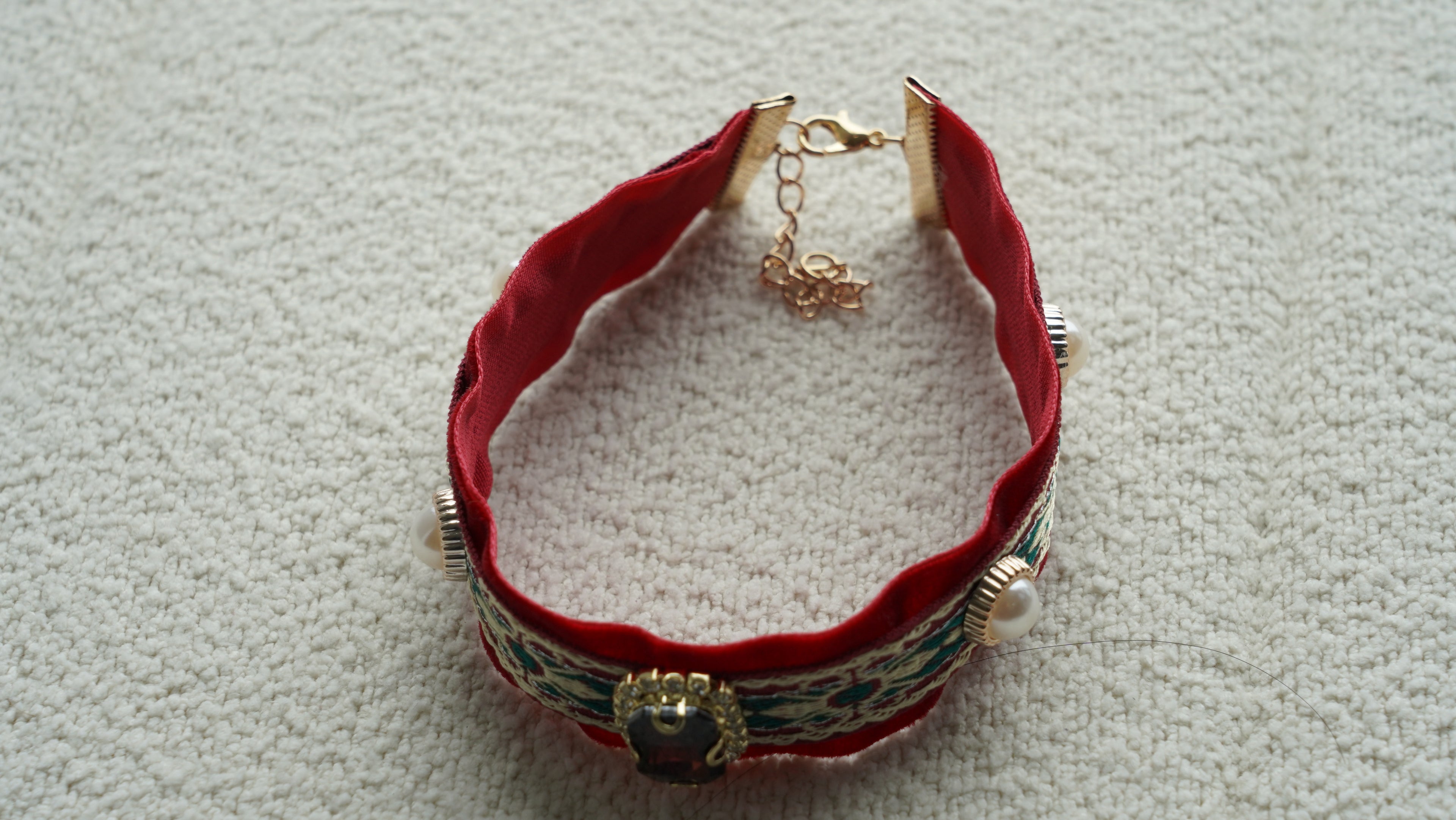 Red Velvet Gemstone Embellished Pet Collar 💎