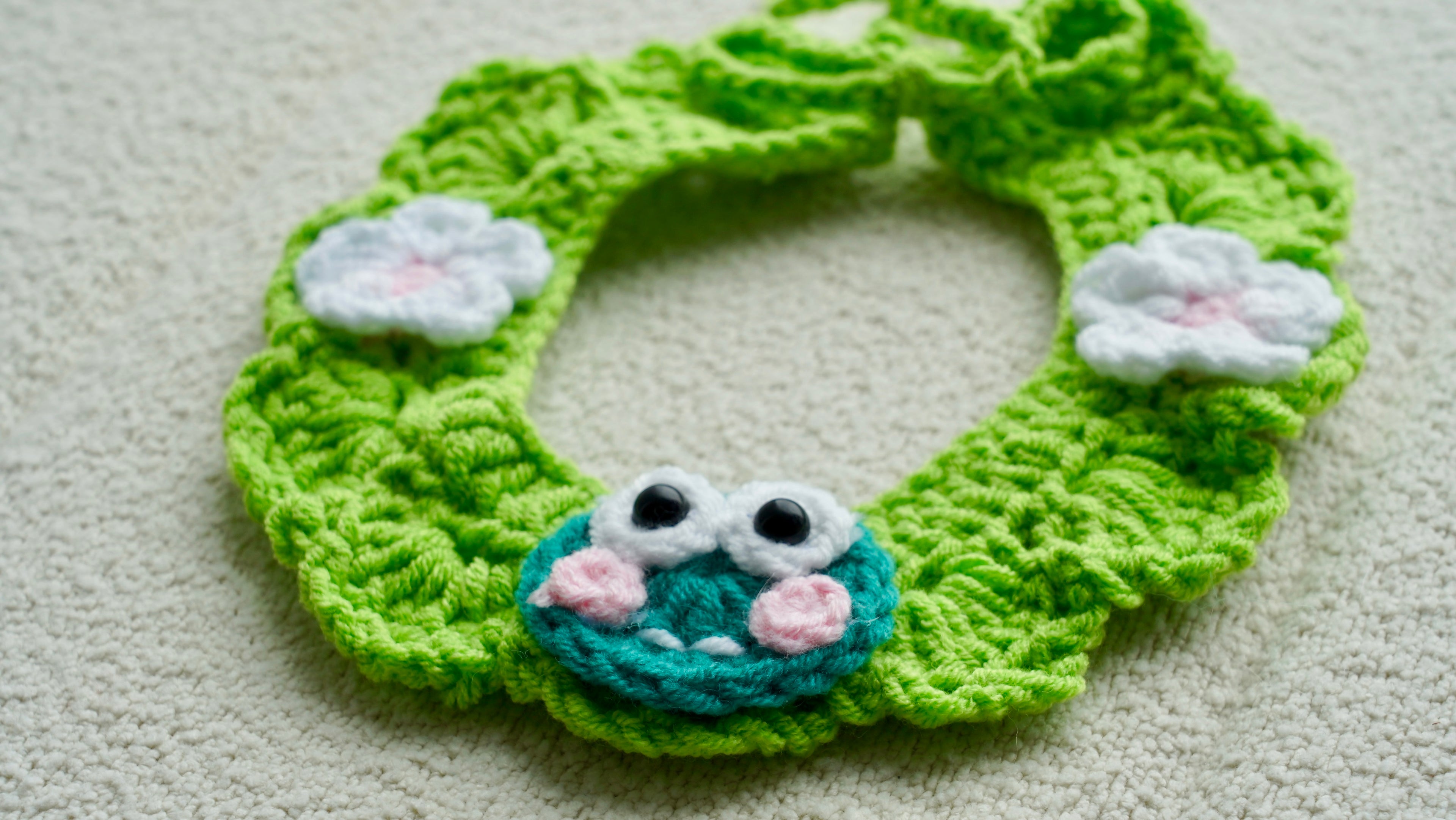 Handmade Crochet Frog & Flower Pet Collar ✨