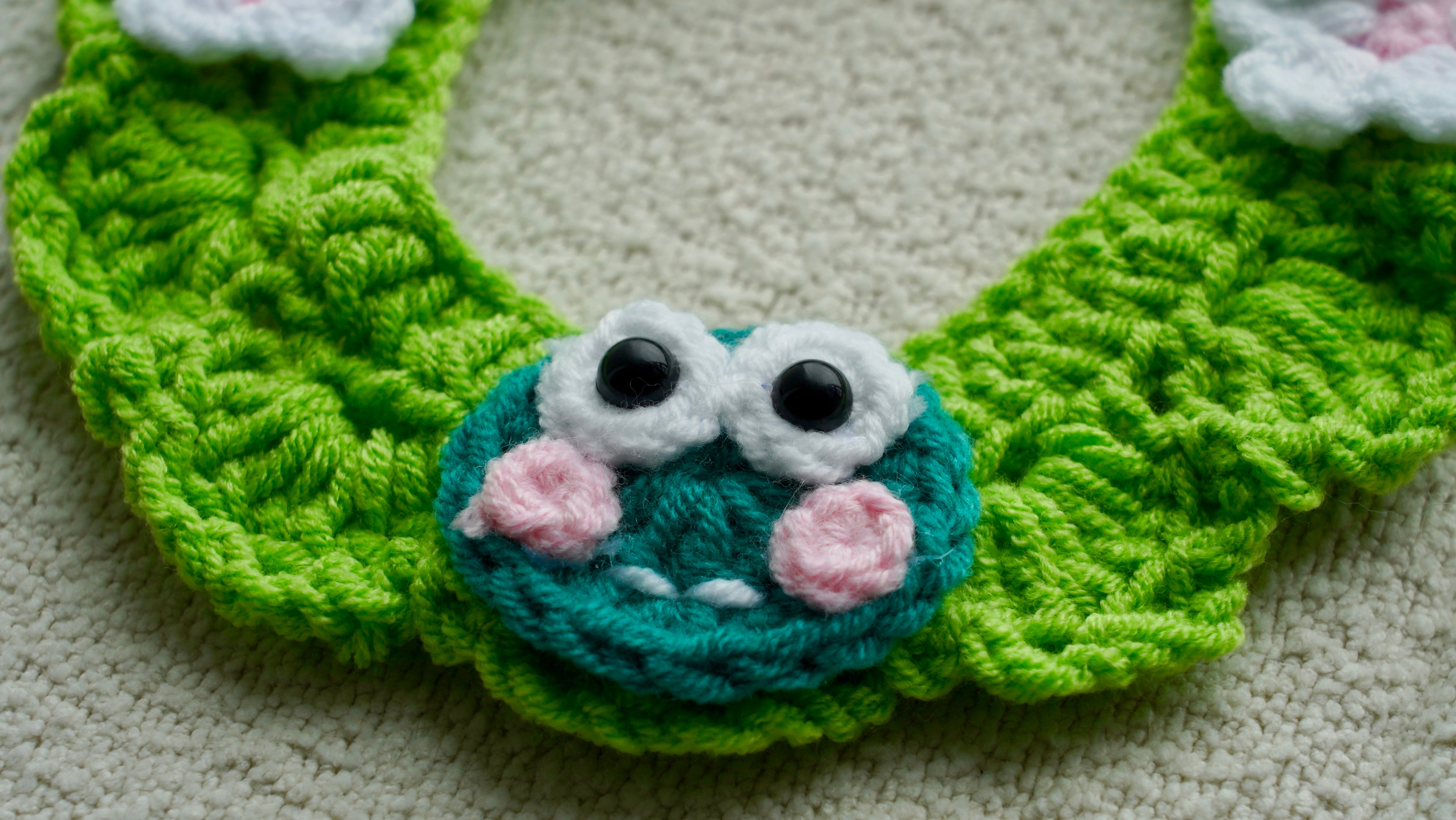Handmade Crochet Frog & Flower Pet Collar ✨