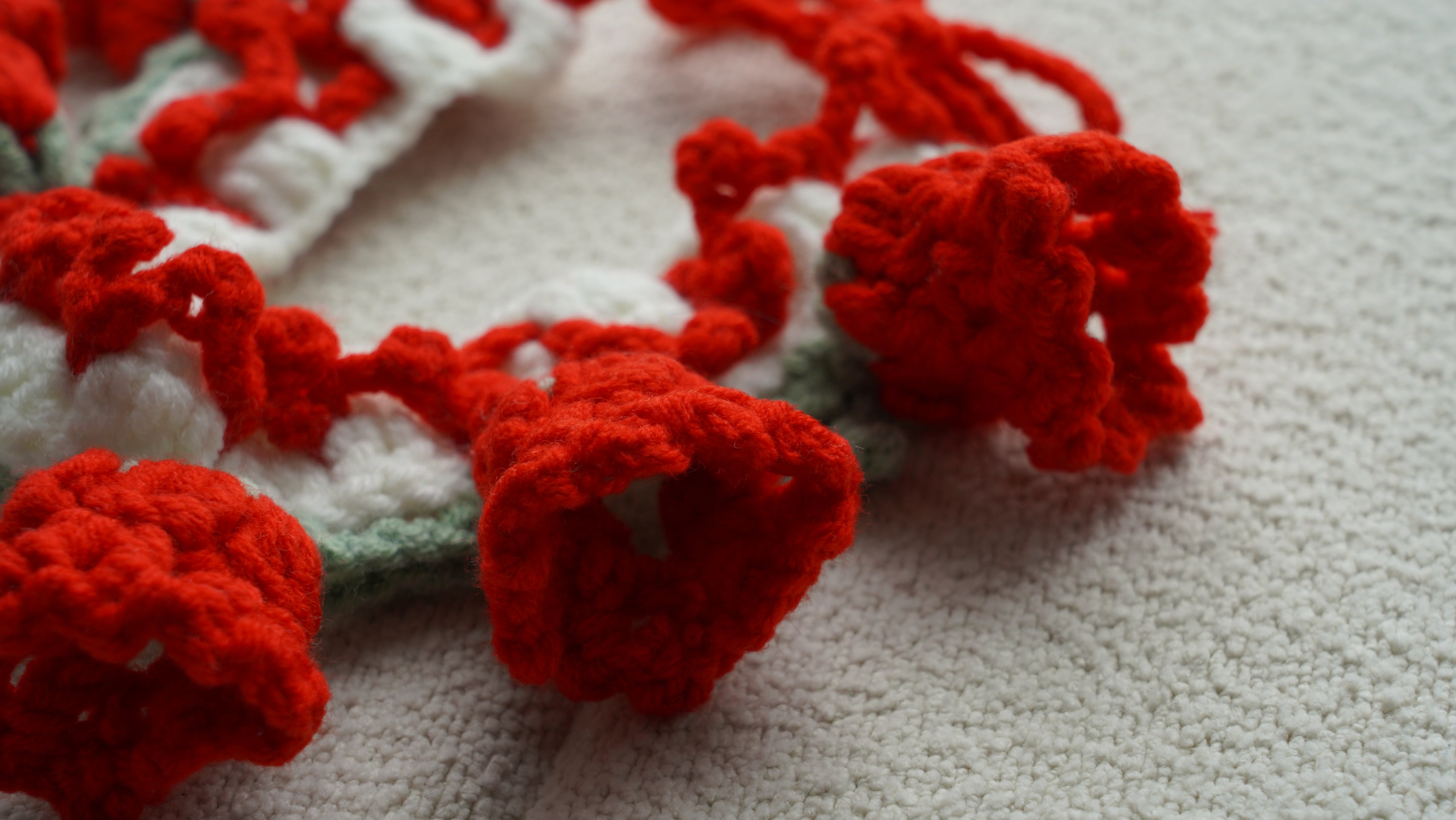 Handmade Crochet Red Rose Garland Pet Collar 🌹