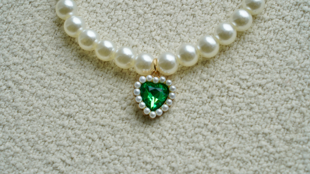 Pearl & Emerald Heart Charm Pet Necklace 💚